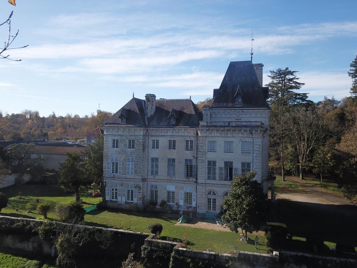 Chateau De Chasseneuil Sur Bonnieure מראה חיצוני תמונה