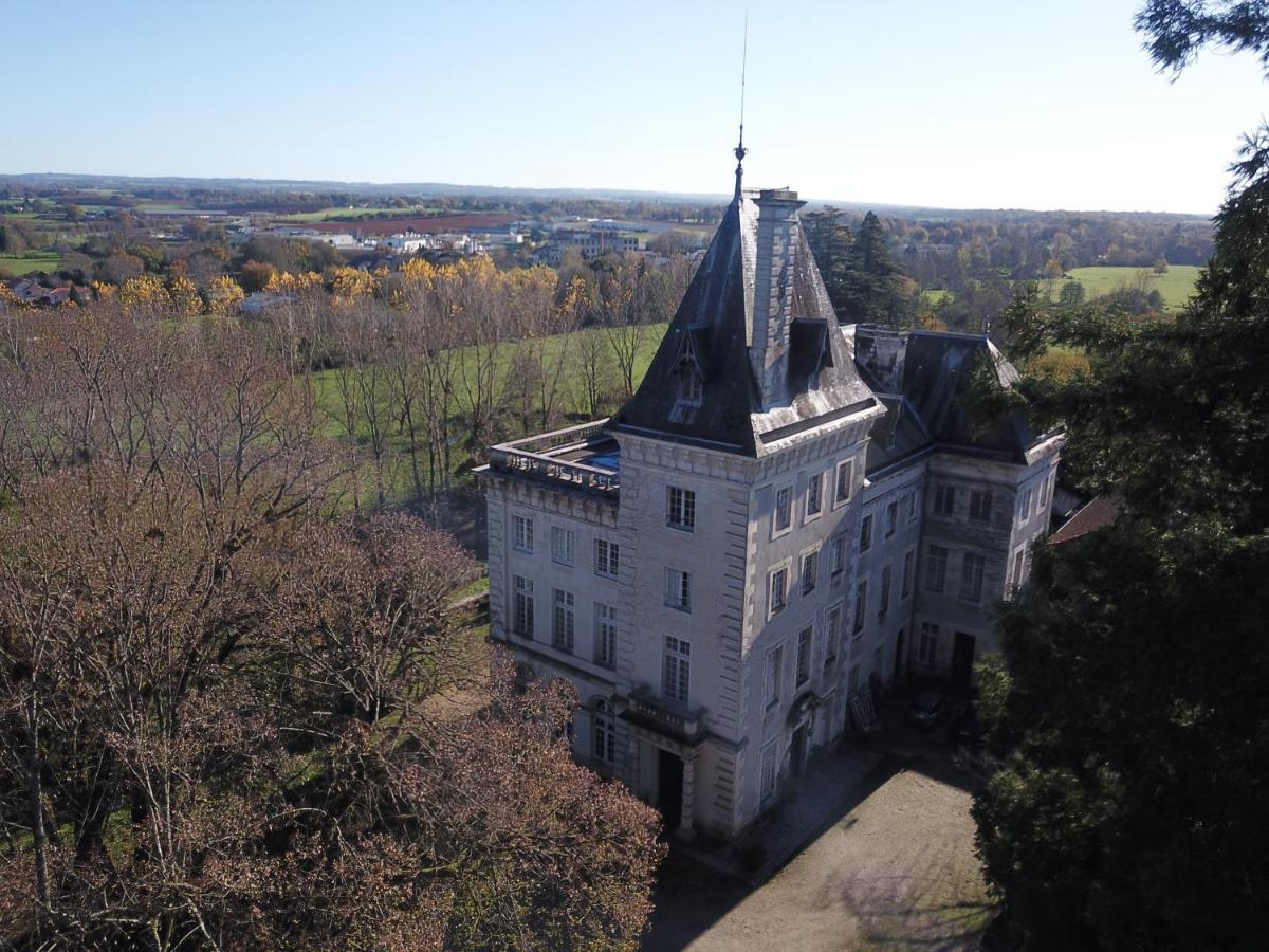 Chateau De Chasseneuil Sur Bonnieure מראה חיצוני תמונה